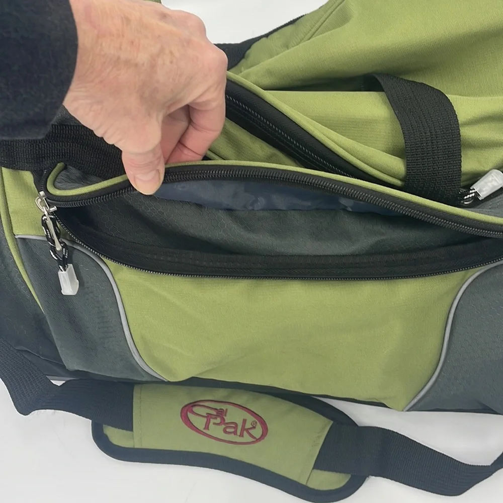 Calpak Champ 21” Carry-On Rolling